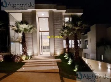 Foto 01 · No coração de Alphaville, em um terreno de 744,00m², 994,91m² de puro charme, 3 pavimentos servidos