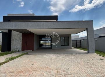 Casa · 350m² · 4 Quartos · 4 Vagas · Casa Térrea Alto Padrão à venda, 350m², no Saint Patrick.