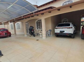 Casa · 478m² · 4 Quartos · CASA ESPAÇOSA DE 478M² EM TERRENO DE 800M² COM MEZANINO E ÁREA DE CHURRASQUEIRA NA RUA 4A – VICENTE