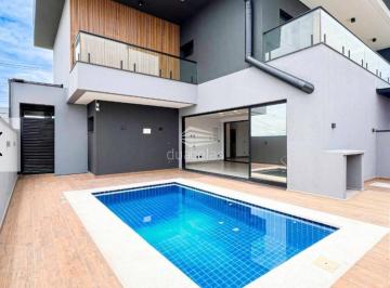 Casa · 332m² · 3 Quartos · 6 Vagas · Vendo linda casa em Condomínio de Alto Padrão.