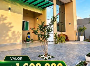 Casa de 3 quartos, Arniqueira · Vendo, troco e financio casa em condomínio fechado! Arniqueira