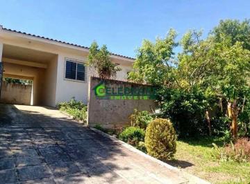 Casa · 106m² · 2 Quartos · 2 Vagas · Casa 2 quartos Cachoeira | CEL1125