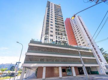01 · Apartamento à venda - em Cabral