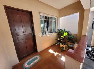 Casa · 162m² · 3 Quartos · 3 Vagas · Casa Térrea à Venda | 250m² de Terreno | 2 Dormitórios | Edícula | 3 Vagas