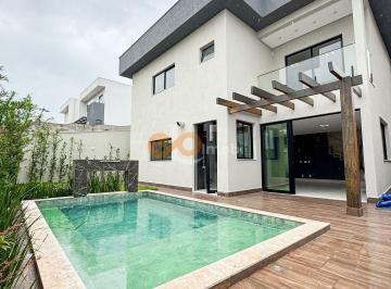 Casa · 234m² · 3 Quartos · 4 Vagas · Sobrado à venda no bairro Jardins Bolonha - Senador Canedo/GO