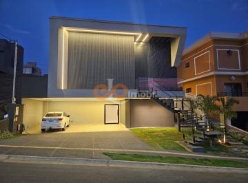 Casa · 165m² · 4 Quartos · 2 Vagas · Sobrado à venda no bairro Jardins Bolonha - Senador Canedo/GO