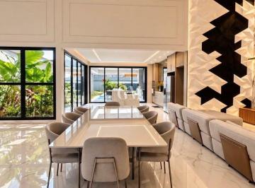 Casa · 400m² · 4 Quartos · 6 Vagas · Condomínio Terras da Alvorada - Casa em Condomínio térrea com 4 suítes, piscina e spa