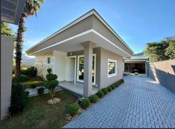 Casa · 210m² · 3 Quartos · 1 Vaga · Casa Alto Padrão Impecavel - No Condominio Praia de Fora Residence em Palhoça
