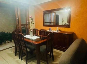 f4f1b9f0af80e36a7c0512a1dfd040eaabbe7065 · Casa 8 Quartos com Piscina e 5 Vagas no Centro de Niterói