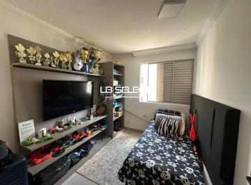 c83e23d785194f21d2249e65802c33a15971f36f · Apartamento no bairro Patrimônio com três quartos, uma suíte e uma vaga e garagem.