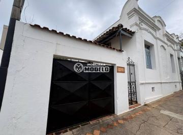 8f67c49e61ee9fe81346ad262b2d6f164de4022a · Casa para alugar, 170 m² por R$ 4.084,00/mês - Centro - Piracicaba/SP
