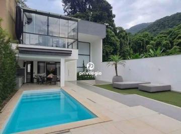 Casa · 246m² · 2 Quartos · 2 Vagas · Casa duplex em condomínio 2 suites 2 vagas piscina Recreio
