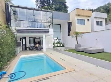 Casa · 246m² · 2 Quartos · 2 Vagas · Casa duplex em condomínio 2 suites 2 vagas piscina Recreio