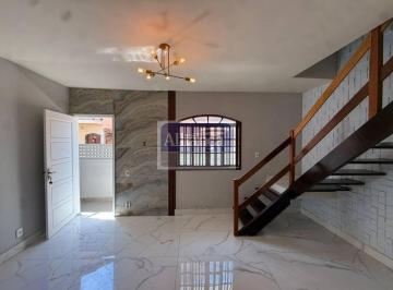 8fb29620e0c230f33a0804c4f420bd589f298e9c · Casa com 2 dormitórios à venda, 55 m² por R$ 372.000 - Barroco (Itaipuaçu) - Maricá/RJ