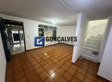 Casa · 150m² · 3 Quartos · 2 Vagas · Sobrado residencial com 3 quartos e suíte próximo ao Shopping Golden Square
