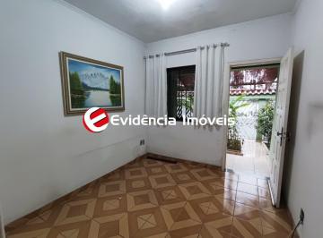 Casa · 171m² · 2 Quartos · 4 Vagas · Casa à venda com edícula, quintal e churrasqueira na Vila Floresta, Santo André