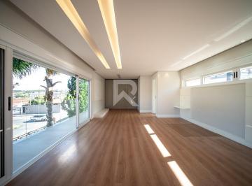 Casa · 441m² · 4 Quartos · Casa de Rua com Jardim Privativo, 4 Suítes e 4 Vagas para Locação, 441 m² - Santa Quitéria - Curitib