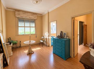 Apartamento · 60m² · 2 Quartos · Vendo Apartamento 2 Quartos com Dependência na Glória – Excelente Localização