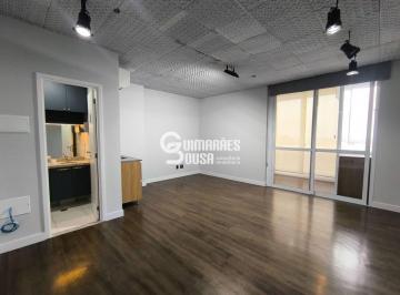 9f04adb6c6de4037204f71730406b168f5e9027f · Sala de 40 m² com dois ambientes