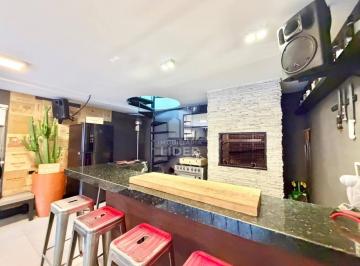 Casa · 305m² · 3 Quartos · 5 Vagas · Casa cinematográfica no Boa Vista