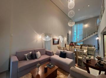 Casa com 4 quartos à venda, 261 m² - Condomínio Royal Forest - Londrin · Casa com 4 quartos à venda, 261 m² por R$ 2.700.000 - Condomínio Royal Forest - Londrina/PR