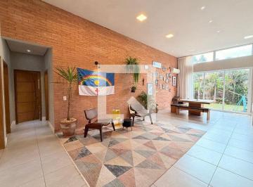 Casa · 1000m² · 3 Quartos · 4 Vagas · Casa à Venda - Ivoturucaia, 3 Quartos, 1000 m2