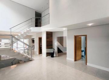 Photo 1 · Casa à Venda - Jardim Samambaia, 5 Quartos, 470 m2