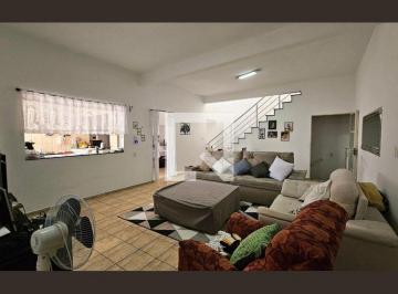 Casa · 359m² · 4 Quartos · 3 Vagas · Casa à Venda - Castanho, 4 Quartos, 359 m2