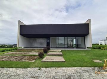 Casa em Condomínio com Lago e Muita Natureza · Casa em Condomínio com Lago e Muita Natureza