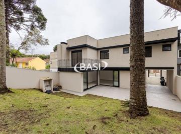 Casa · 160m² · 3 Quartos · 6 Vagas · Sobrado em condominio com amplo terreno de 398,36 privativos.