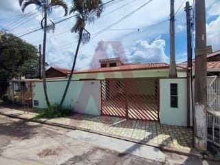 Casa · 226m² · 3 Quartos · 2 Vagas · Casa Padrão em Vinhedo