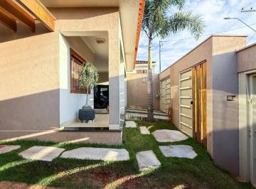 tq5sw-img7-1780449942.jpg · Casa com 4 quartos à venda em Piumhi, no bairro Centro