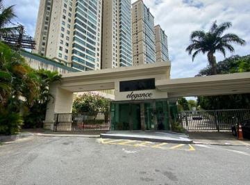 Apartamento de 3 quartos, Salvador · Apartamento a venda no Elegance Garibaldi com 3 suites nascente e mobiliado