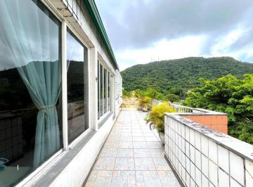 Apartamento · 162m² · 2 Quartos · 1 Vaga · Cobertura em Jardim Três Marias, Guarujá/SP de 162m² 2 quartos à venda por R$ 550.000,00