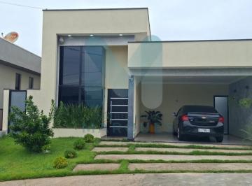 Casa · 250m² · 2 Quartos · 1 Vaga · Casa em Parque Residencial Maria Elmira, Caçapava/SP de 250m² 2 quartos à venda por R$ 990.000,00