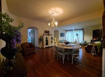 Apartamento · 270m² · 3 Quartos · 2 Vagas · Cobertura em Centro, Guarujá/SP de 270m² 3 quartos à venda por R$ 980.000,00