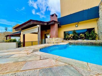 Apartamento · 158m² · 2 Quartos · 2 Vagas · Cobertura em Jardim Santa Genoveva, Guarujá/SP de 158m² 2 quartos à venda por R$ 900.000,00