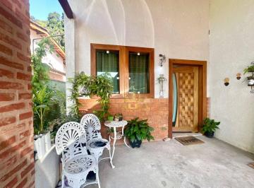 Casa · 130m² · 2 Quartos · 2 Vagas · Casa em Balneário Praia do Pernambuco, Guarujá/SP de 130m² 2 quartos à venda por R$ 700.000,00