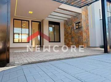 Casa · 100m² · 3 Quartos · 2 Vagas · Casa em Rua Pioneiro Wilson Pires de Almeida - Ecovalley Ecologic City - Sarandi/PR