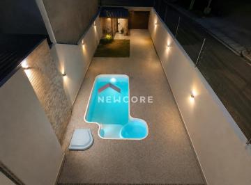 Casa · 360m² · 3 Quartos · 2 Vagas · Sobrado em Rua Pioneira Bruna Borim Marim - Parque Tarumã - Maringá/PR