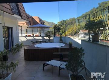Apartamento · 227m² · 3 Quartos · 2 Vagas · Cobertura em Várzea, Teresópolis/RJ de 227m² 3 quartos à venda por R$ 1.590.000,00