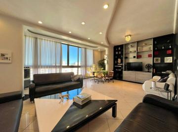Apartamento · 360m² · 5 Quartos · 2 Vagas · Cobertura em Centro, Guarujá/SP de 360m² 5 quartos à venda por R$ 2.000.000,00