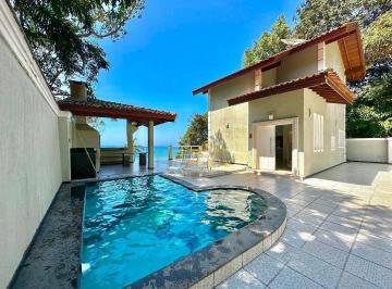 Casa · 250m² · 3 Quartos · 4 Vagas · Casa em Morro Sorocotuba, Guarujá/SP de 250m² 3 quartos à venda por R$ 2.200.000,00