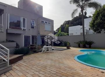 Casa · 425m² · 4 Quartos · 3 Vagas · Casa com 4 suítes  e um espaço gourmet, no bairro Tamandare, Garibaldi
