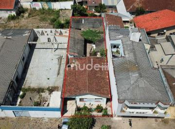 Terreno Central / com casas · Terreno Central / com casas