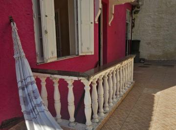 lbbo7qk2ytq2ztvhzdq5ndy4_md · Casa com 297 m² na Glória | Espaço, lazer e localização privilegiada