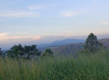 Terreno , São Roque · Vista para o verde e proximidade com a Rota do Vinho em um terreno de 1.000m²