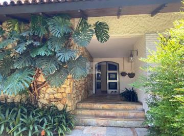 Casa · 580m² · 4 Quartos · 5 Vagas · Maravilhosa casa no Alto de Pinheiros! 580 mts²  com piscina!