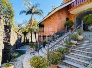 Casa · 600m² · 6 Quartos · 9 Vagas · Residência de Luxo no Morumbi: Casa com 6 quartos, 4 suítes e 9 vagas de garagem em São Paulo-SP