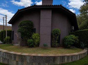 Casa · 250m² · 4 Quartos · Casa - Parque das Universidades